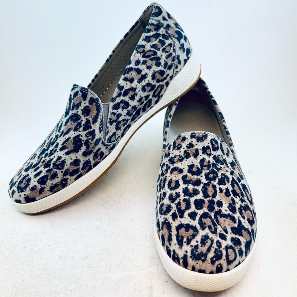 Dansko Leopard Odina Slip On Perforated Casual Slip On Sneakers size EU 37 6.5 7